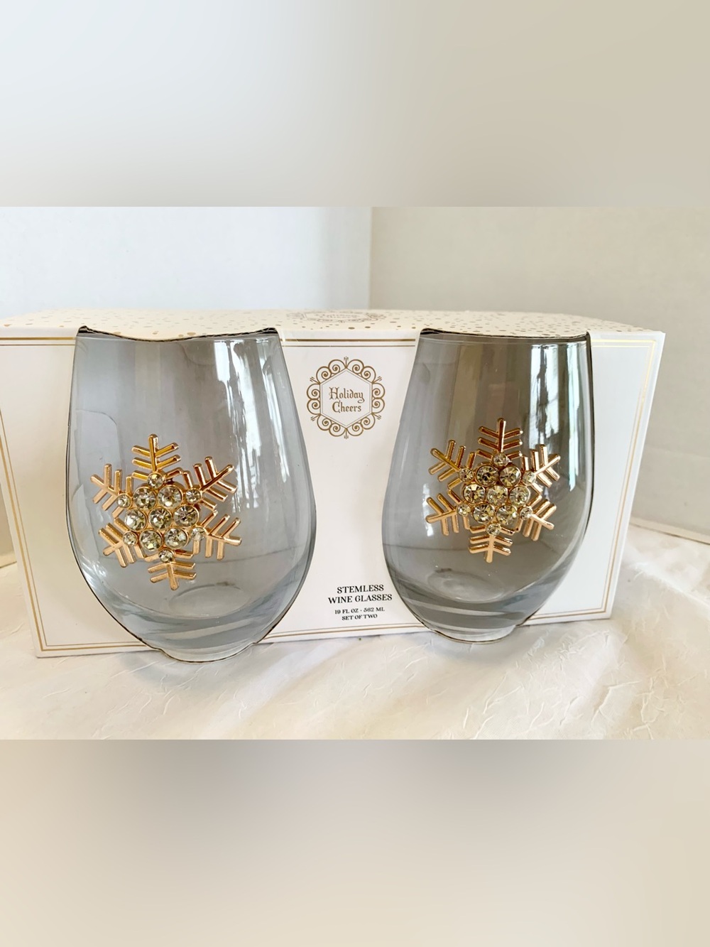 Home Essentials Set of 2 Stemless Wine Glasses 19oz Gold Sparkle Snow Flake